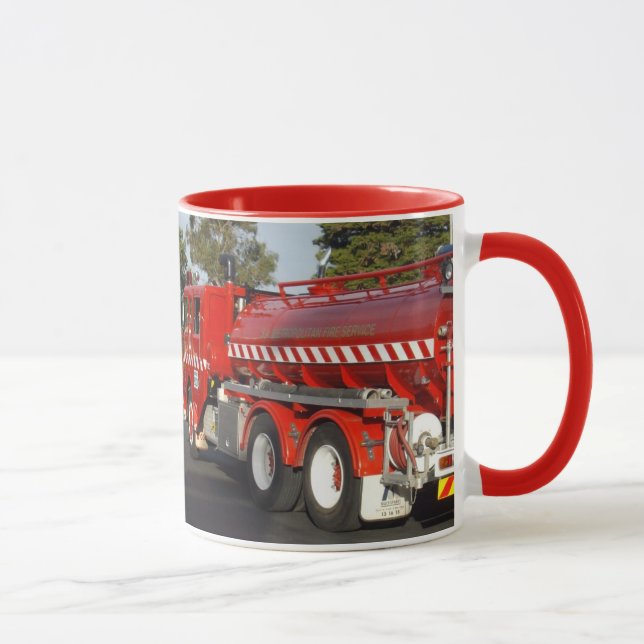 Tasse Gros Moteur de feu rouge, (Droite)