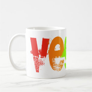 Tasse grunge végétalienne d'arc-en-ciel