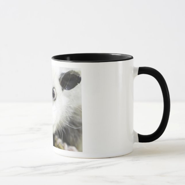 Tasse Heidi L'Opossum Osé À Croix (Droite)