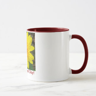 Tasse heureuse du jour de mère