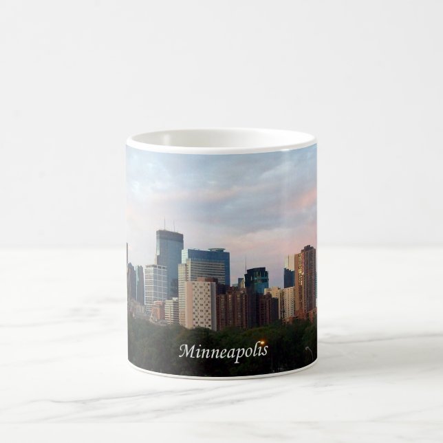 TASSE : Horizon de Minneapolis, Minnesota - PLEIN (Centre)