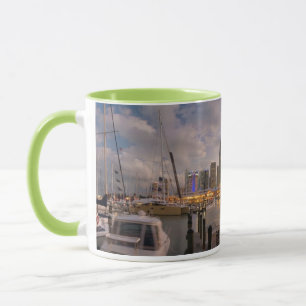 Tasse Horizon financier de Miami au crépuscule