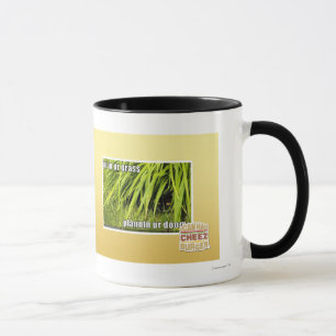 Tasse im dans l'herbe d'ur
