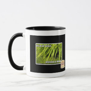 Tasse im dans l'herbe d'ur