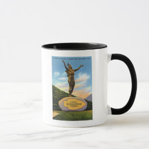 Tasse Indien sur la statue de traînée à la vue de parc