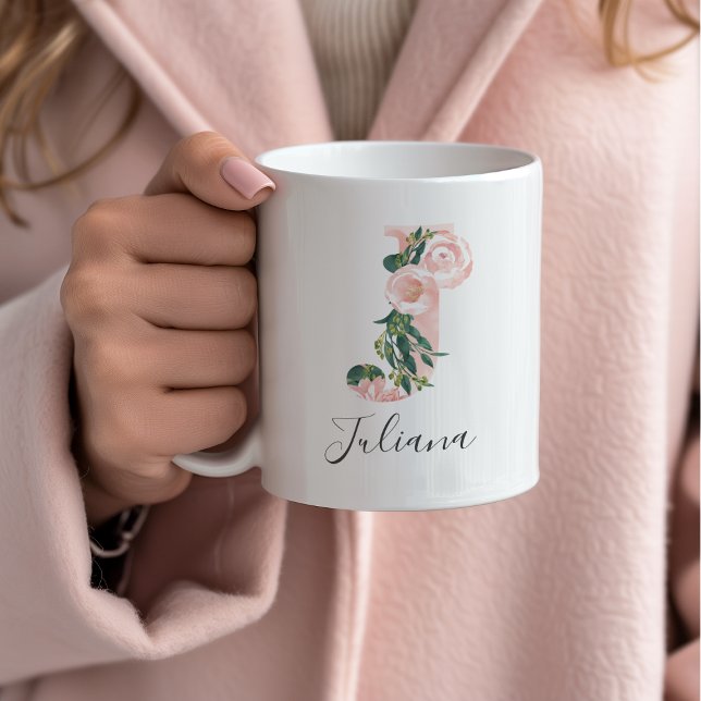 Tasse initiale à l'aquarelle florale - J (Créateur téléchargé)