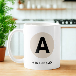 Tasse Initiale Moderne – Design “A est pour [Nom]”