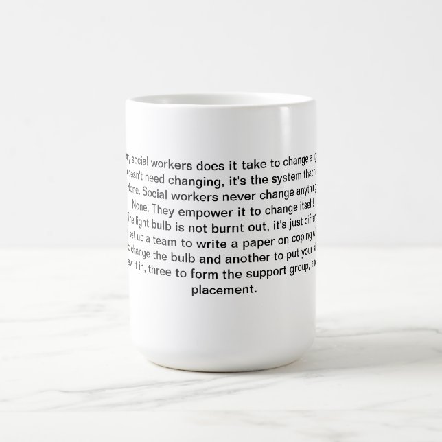 Tasse IV de travail social (Centre)