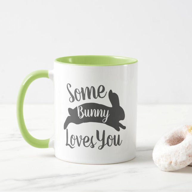 Tasse Jaillissent un certain lapin vous aime (Avec donut)