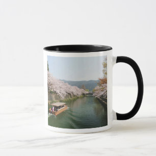 Tasse Japon, Kyoto. Fête des fleurs sur le bateau