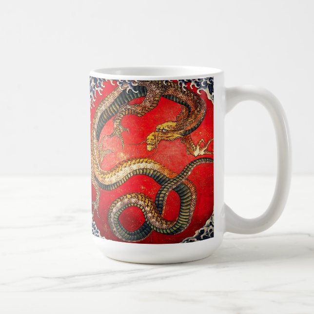Tasse japonaise de dragon d'or de Hokusai (Droite)