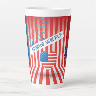 Tasse Latte 4 juillet États-Unis Drapeau de coeur Drapeau Feu 
