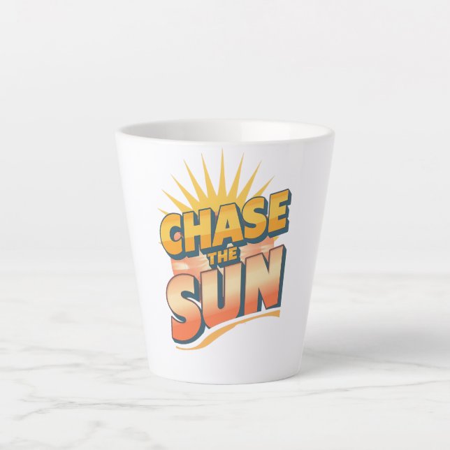 Tasse Latte Adventurous Travel and Sunshine Slogan (Devant)
