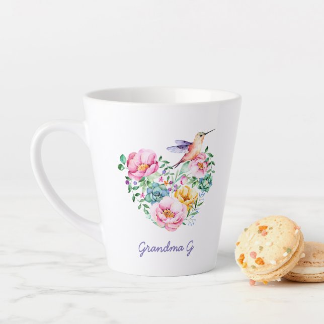 Tasse Latte Aquarelle Floral Coeur Hummingbird Grand-mère Cade (En situation)