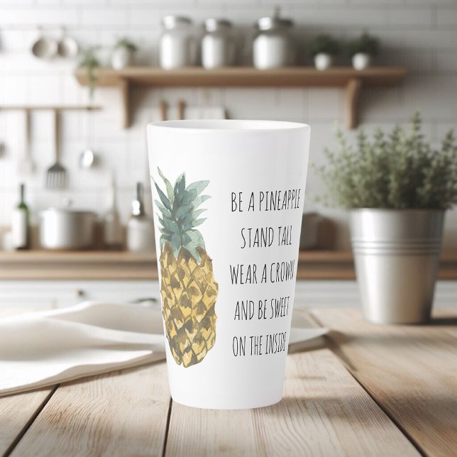 Tasse Latte Aquarelle moderne ananas et citation amusante posi (Créateur téléchargé)