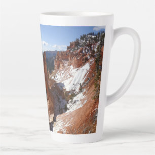 Tasse Latte Bryce Canyon Pont naturel Paysage neigeux Photo
