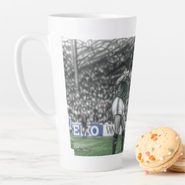 Tasse Latte Celebrating Irish Football (En situation)
