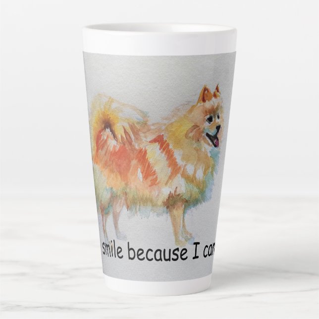 Tasse Latte Chien Spitz Allemand "Je souris parce que je peux  (Devant)
