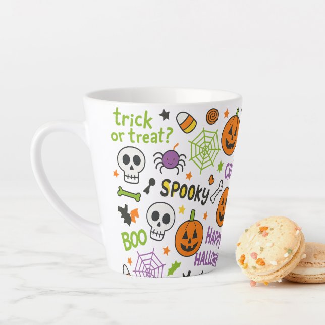 Tasse Latte Citrouille éffrayant et amusant - Motif Halloween  (En situation)