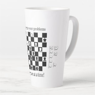 Tasse Latte Conception Inspirée des Échecs Classiques
