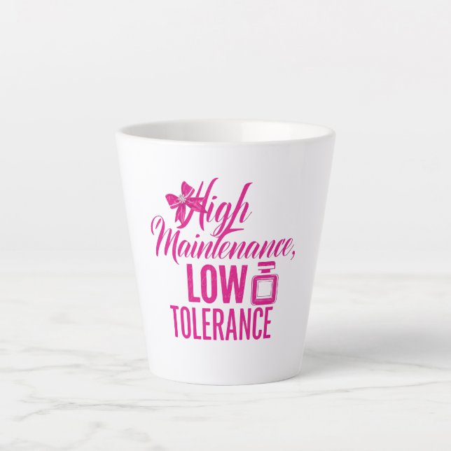 Tasse Latte Confident High Standards Saying (Devant)