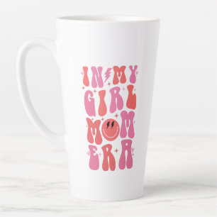 Tasse Latte Dans mon époque de maman de fille Rétro Groovy Fêt