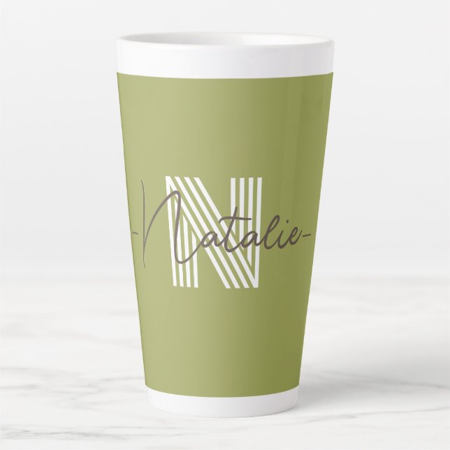 Tasse Latte Élégant monogramme initial et calligraphie Olive (Devant)