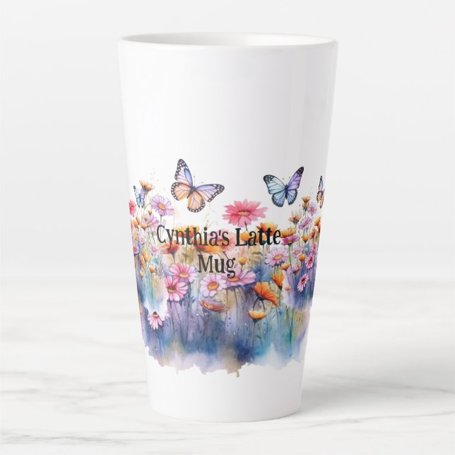 Tasse Latte Fleurs de prairie sauvage avec papillons nom modif (Devant)
