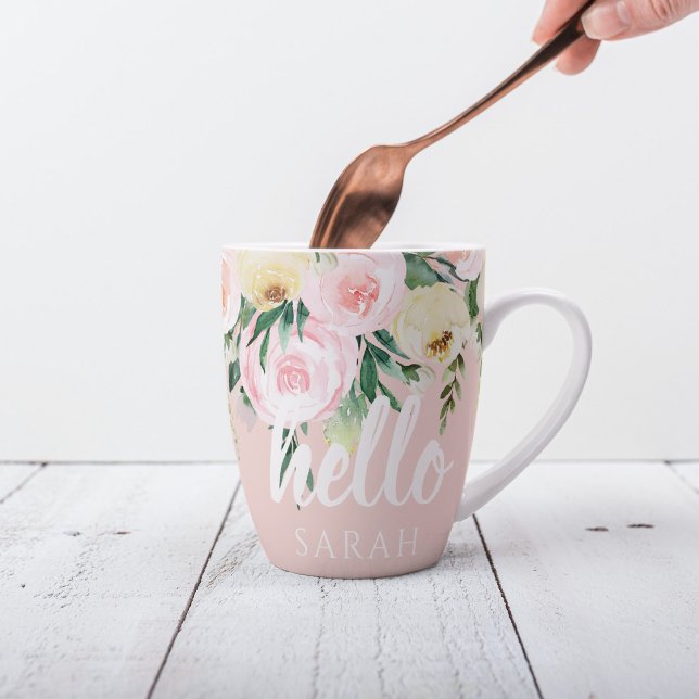 Tasse Latte Fleurs Pastel Rose Moderne Bonjour Et Vous Nom (Créateur téléchargé)