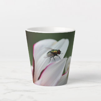 Tasse Latte fly floral bloom
