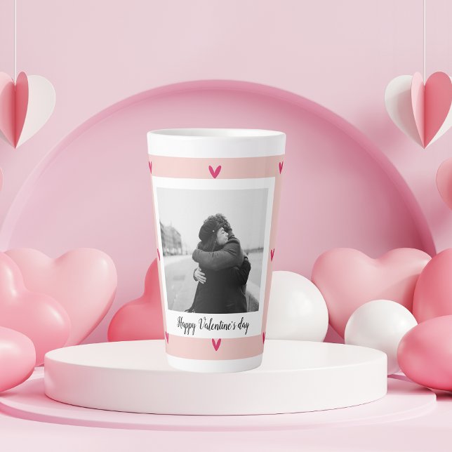 Tasse Latte Heureuse Sainte-Valentin | Coeur rose et rouge | C (Créateur téléchargé)