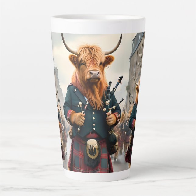 Tasse Latte Highland Harmony : Bagpipe Highland Cow Band (Devant)