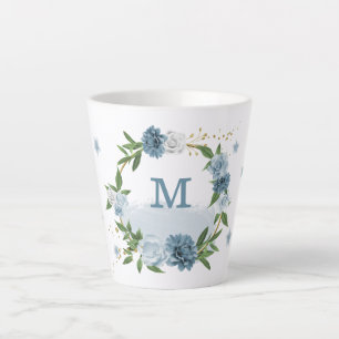 Tasse Latte jolies fleurs bleues verdure 