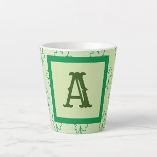 Tasse Latte Joyeux shamrock de trèfle St Patrick
