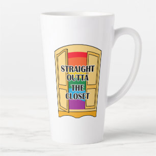 Tasse Latte Juste En Dehors Du Closet