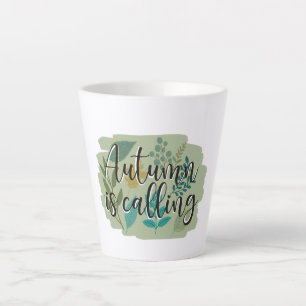 Tasse Latte L'automne appelle - Feuilles d'automne sur fond ve
