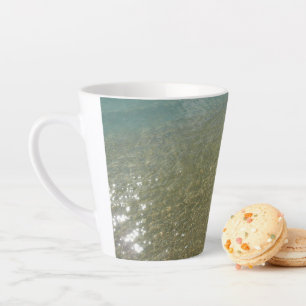 Tasse Latte L'eau sur la plage I Photographie Abstraite de la