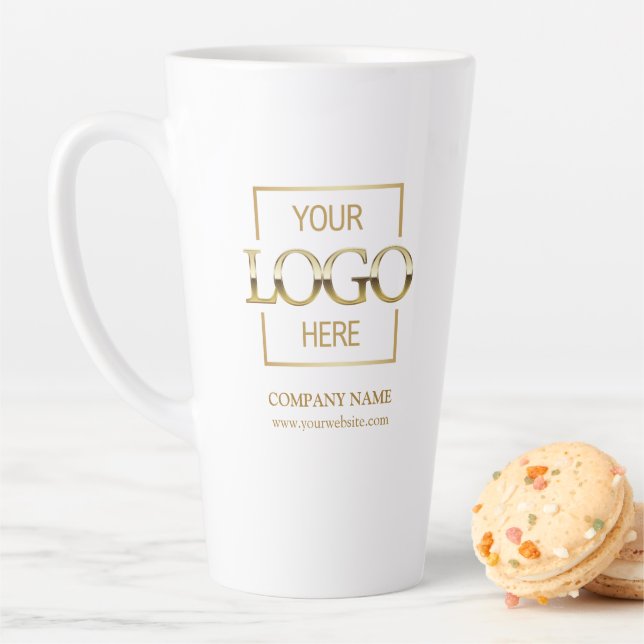 Tasse Latte Logo personnalisé pour petites entreprises (En situation)