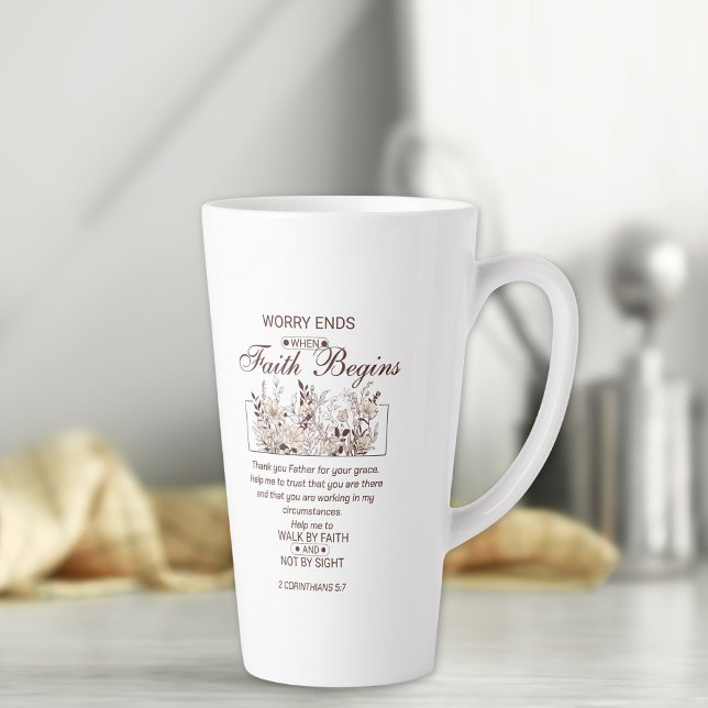 Tasse Latte Marche par Faith 2 Corinthians Écriture florale (Créateur téléchargé)