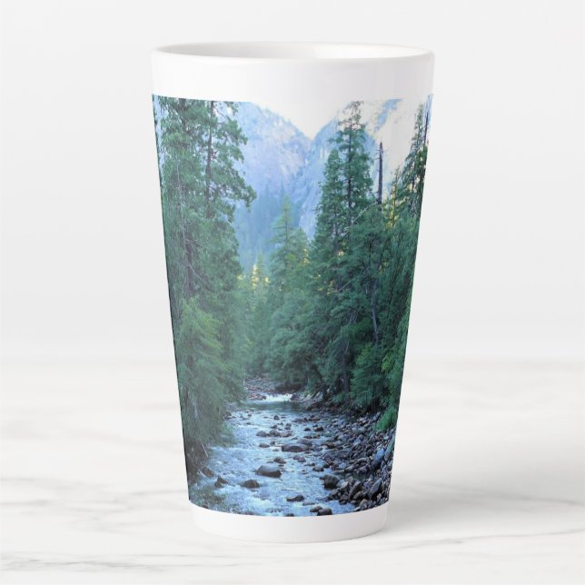 Tasse Latte Merced river by Happy Isles, Yosemite, CA (Devant)