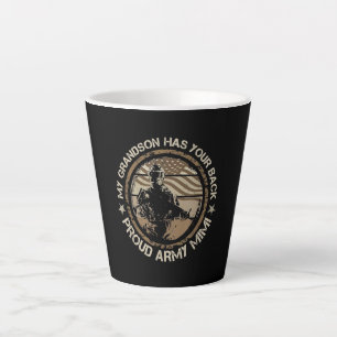 Tasse Latte Mon petit-fils a ton dos fière armée militaire Mim