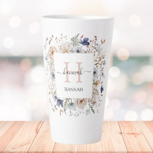 Tasse Latte Monogramme Élégant Jolies Fleurs Beige Bleu Floral