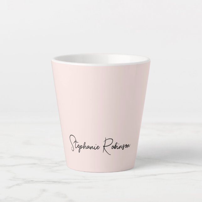 Tasse Latte Monogramme rose rose moderne Nom Typographie (Devant)