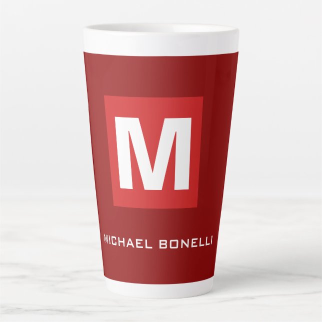 Tasse Latte Monogramme rouge foncé et design tendance ton nom (Devant)