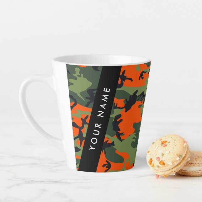 Tasse Latte Motif de camouflage orange, Votre nom, Personnalis (En situation)