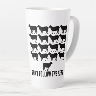 Tasse Latte Ne suivez pas le troupeau de moutons - Soyez vous-