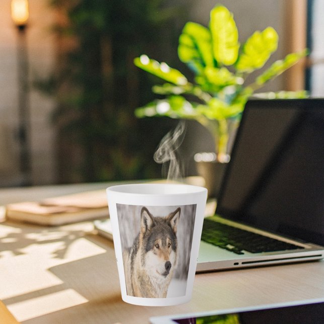 Tasse Latte Nom monogramme de la tête de loup (Créateur téléchargé)