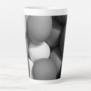 Tasse Latte OEufs de poulet en noir et blanc