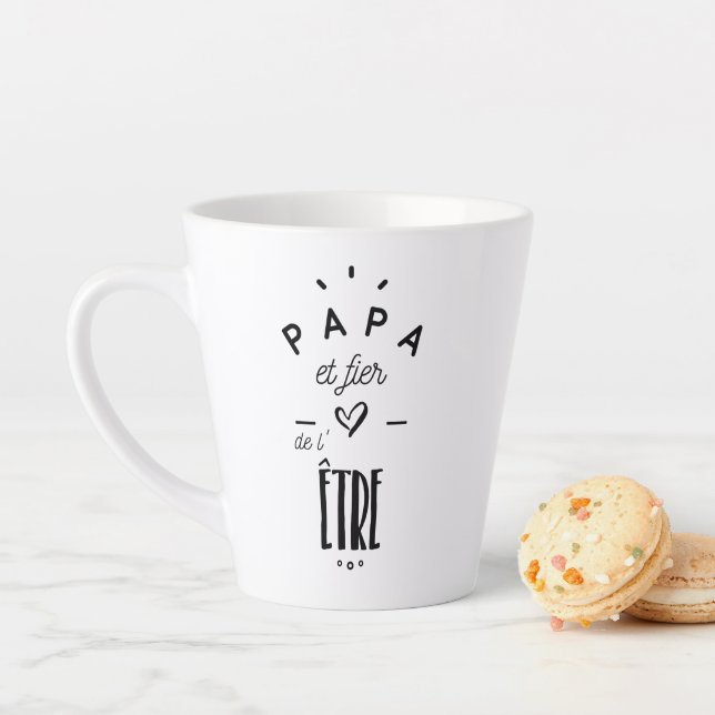 Tasse Latte Papa et fier de l'être (En situation)