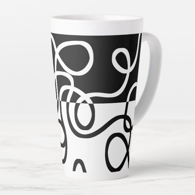 Tasse Latte Persuasion linéaire I : Abstrait noir et blanc (Angle droit)